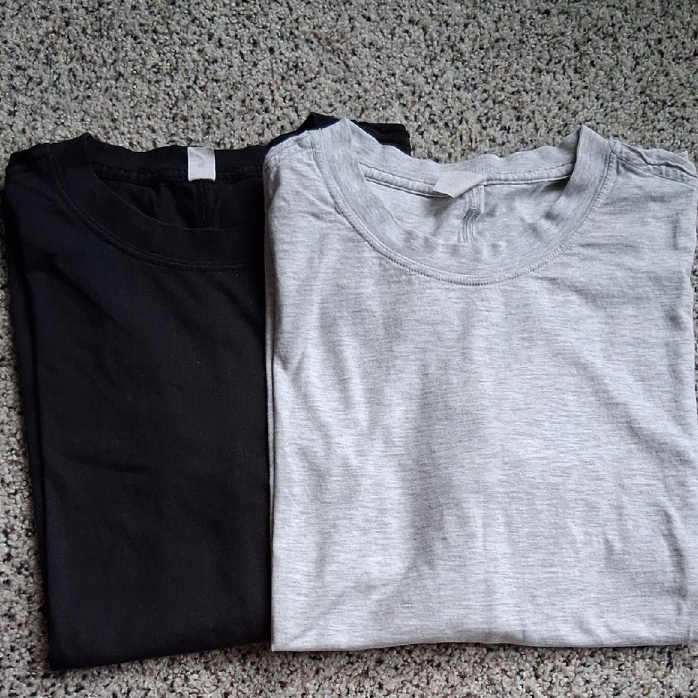 Lululemon ALL YOURS Black and Gray T-Shirt Set 100% Cotton Size 2